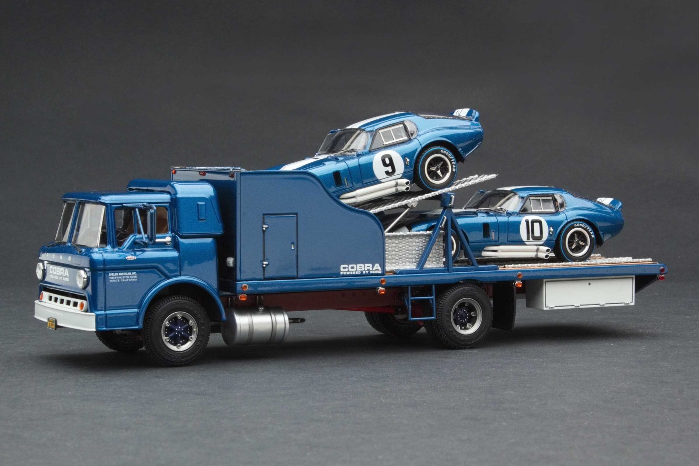 Shelby Transporter | To LAX en route to Le Mans with Cobra Daytona Coupe | Guardsman Blue